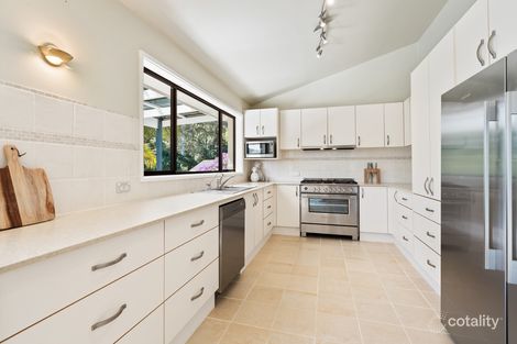 Property photo of 2 Drumalbyn Close Wyoming NSW 2250