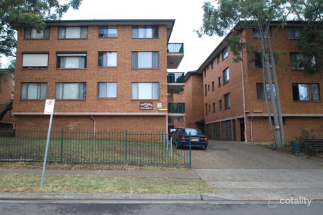 32/132 Moore St, Liverpool, NSW 2170