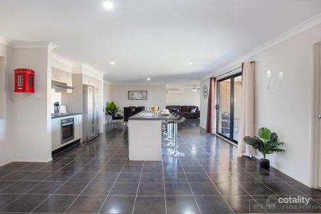 Property photo of 40 Clayton Crescent Rutherford NSW 2320