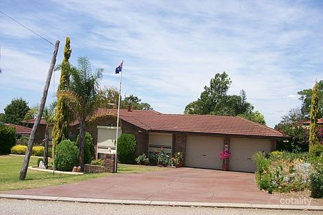 10 Mckean Way, Parmelia, WA 6167