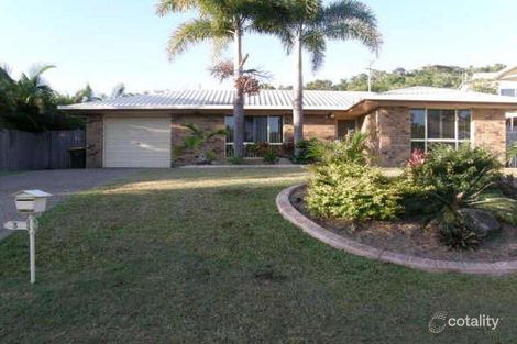Property photo of 3 Aquatic Place Blacks Beach QLD 4740