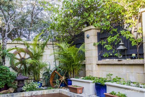 Property photo of 35 Hinkler Loop Maylands WA 6051