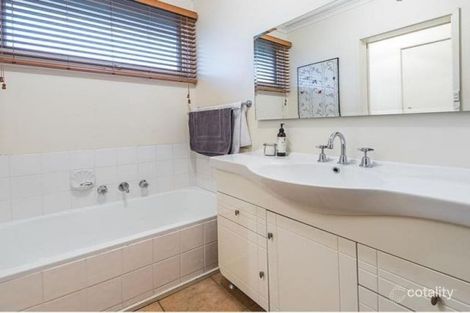 Property photo of 39 Rodleigh Street Croydon VIC 3136