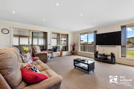 Property photo of 8 Bayvista Crescent Sulphur Creek TAS 7316