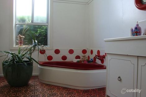 Property photo of 39 Liverpool Street Rippleside VIC 3215