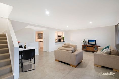 Property photo of 2/16 Daisy Street Elanora QLD 4221