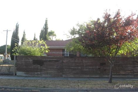 37 Pinewood Ave, Dandenong North, VIC 3175