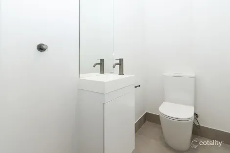Property photo of LOT 14/8 Lawrence Lyons Place Kenmore QLD 4069