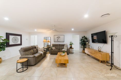 Property photo of 18 Royal Boulevard Glenella QLD 4740