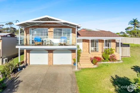 Property photo of 37 Cresswick Parade Dalmeny NSW 2546