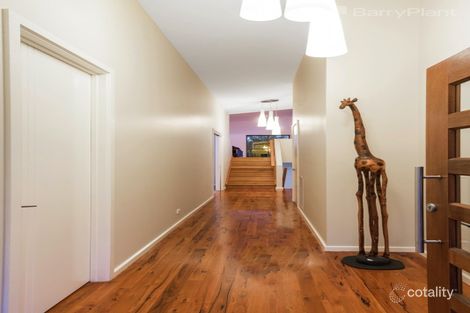 Property photo of 28 Esperence Crescent Highton VIC 3216