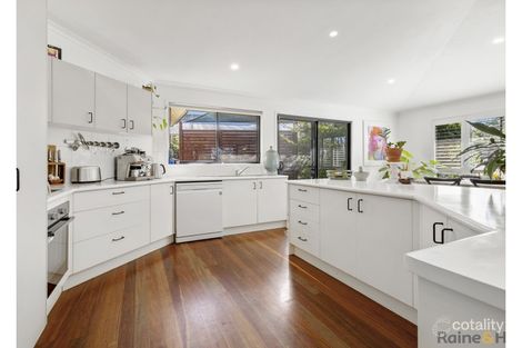 Property photo of 5 Muskheart Circuit Pottsville NSW 2489