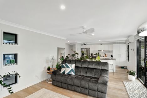 Property photo of 1/134 Exeter Street Torquay QLD 4655