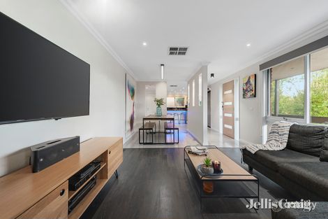 Property photo of 39 Landscape Drive Mooroolbark VIC 3138