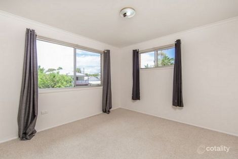 5/8a Short St, Woody Point, QLD 4019