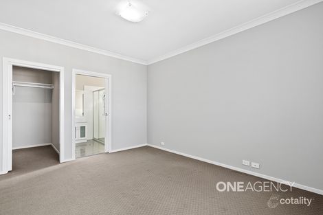 Property photo of 19 Galleon Avenue Shell Cove NSW 2529