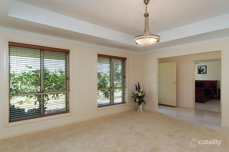 Property photo of 32 Claret Ash Drive Mount Barker SA 5251