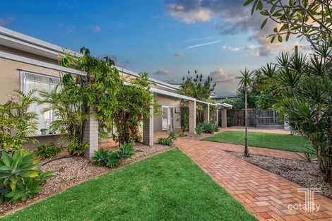 Property photo of 1 Settlers Street Carindale QLD 4152