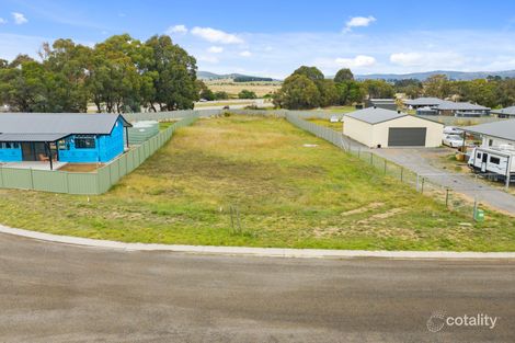 8 Lark Cl, Collector, NSW 2581