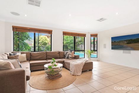 Property photo of 16 Fernleaf Crescent Beaumont Hills NSW 2155