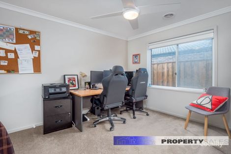 Property photo of 41 Discovery Boulevard Moe VIC 3825