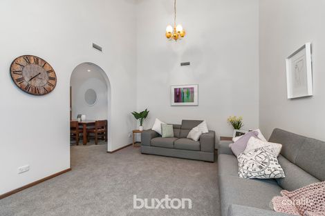 Property photo of 29 Ridder Court Dingley Village VIC 3172