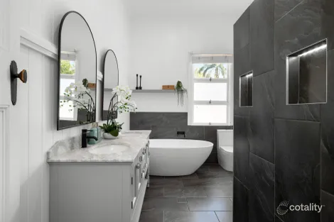 Property photo of 32 Boundary Street Tingalpa QLD 4173