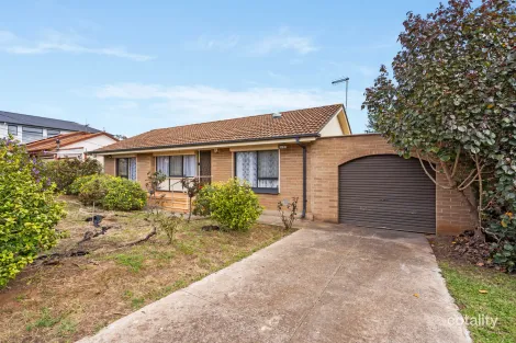 Property photo of 8 Verdon Drive Ingle Farm SA 5098