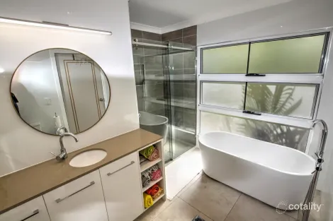 Property photo of 221-247 Boomerang Drive Kooralbyn QLD 4285