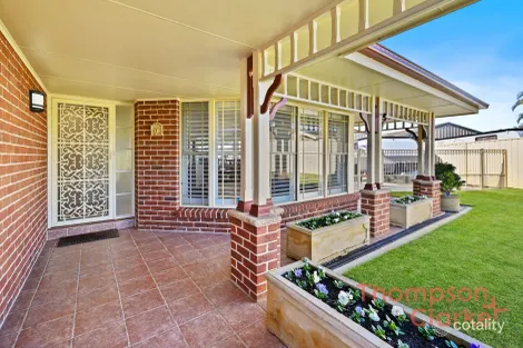Property photo of 5 Beasley Close Largs NSW 2320