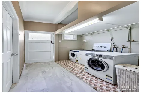 Property photo of 134 Park Street Park Avenue QLD 4701