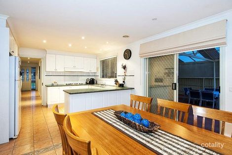 Property photo of 7 Boyd Place Mill Park VIC 3082
