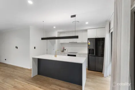 Property photo of 24 Zenith Circuit Flagstone QLD 4280