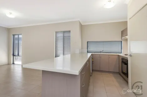 Property photo of 15 Butcherbird Loop Erskine WA 6210