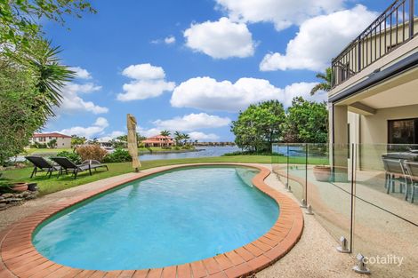 Property photo of 16 Calmwater Crescent Helensvale QLD 4212