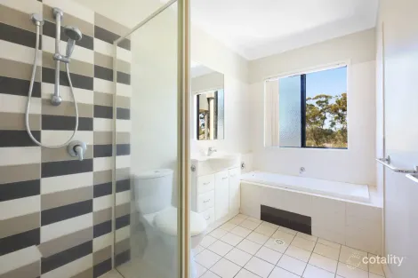 Property photo of 19/170 Whiting Street Labrador QLD 4215