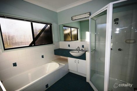 Property photo of 6 Robin Road Longreach QLD 4730