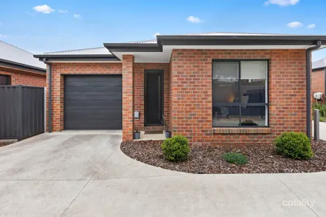 Property photo of 2/306 Forest Street Buninyong VIC 3357