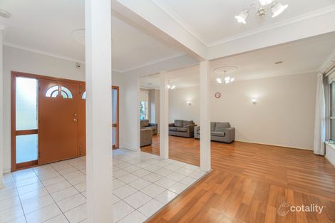 Property photo of 86 McKenzie Crescent Roxburgh Park VIC 3064