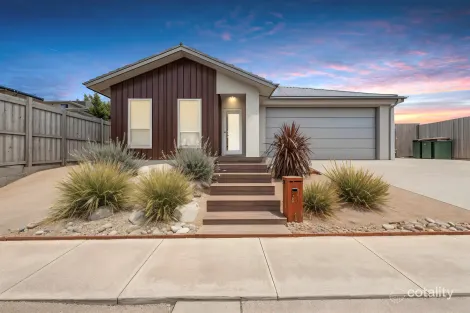 Property photo of 11 Countess Drive St Leonards VIC 3223