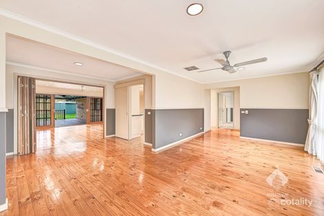 Property photo of 30 Hinkler Road Glen Waverley VIC 3150