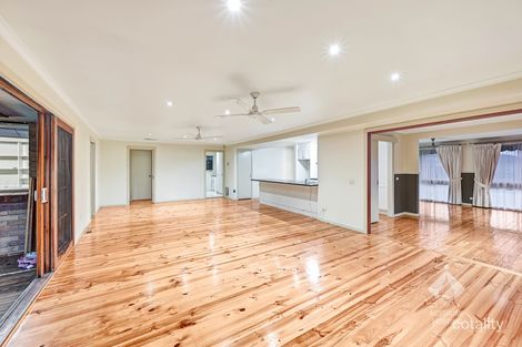 Property photo of 30 Hinkler Road Glen Waverley VIC 3150