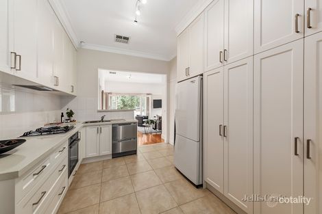 Property photo of 22 Vears Road Glen Iris VIC 3146
