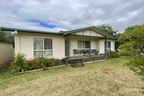 Property photo of 49 Heath Crescent Griffith NSW 2680