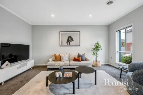 5 Balerno Cir, Gowanbrae, VIC 3043