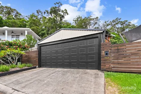 7 Thornton Ct, White Rock, QLD 4868