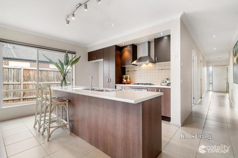 Property photo of 121 Gordons Road South Morang VIC 3752
