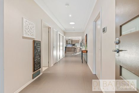 Property photo of 9 Maccoll Street Craigieburn VIC 3064