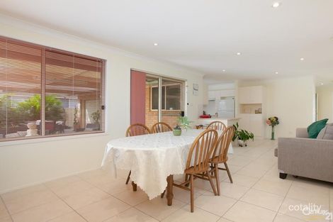 Property photo of 57 Hilldale Drive Cameron Park NSW 2285