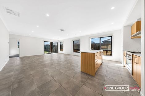 Property photo of 80 Newbridge Boulevard Wallan VIC 3756